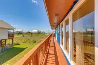 Breezy Dauphin Island Vacation Rental with Deck! - Ocean View