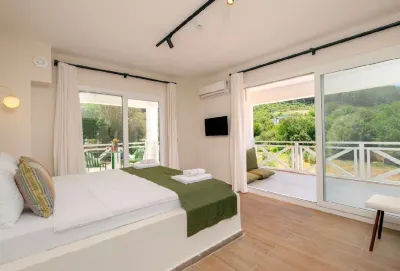 Tütsü Suit Hotels near Kuleli Beach Club