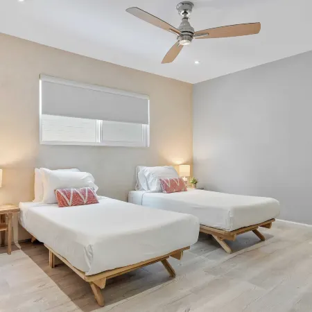 El Camino Surfhouse A by AvantStay