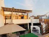 El Templo Surf House Hotels in 