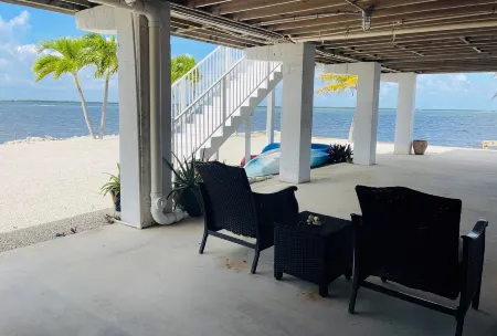 Big Pine Key Waterfront Home: Boating, Sunrises, Sunsets; Relax in Paradise!