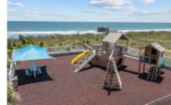 2-bedroom condo on North Topsail Beach with amazing views of the Atlantic Ocean
