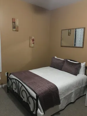 2 BR Executive w/Iconic Views in Historic Scranton