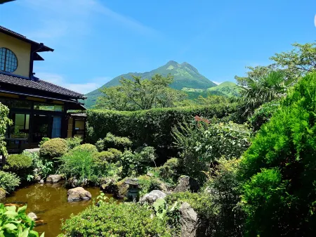 Sanso Tanaka Отели рядом со станцией JR Minami Yufu Station