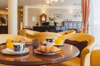 Ramada Hotel & Suites by Wyndham Kranjska Gora - breakfast