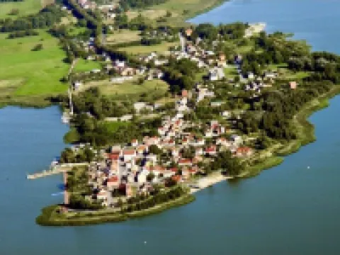 Gemütliches Holzhaus mit Garten nah am Wasser, Hundefreundlich 波利採縣酒店
