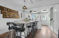 Charming Waterfront Lake Villa on Mille Lacs Lake