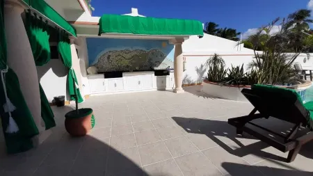 El Paraiso de Capitan Fernando Condominio 2 Sala Doble