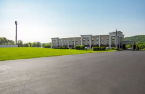 Hampton Inn Pine Grove