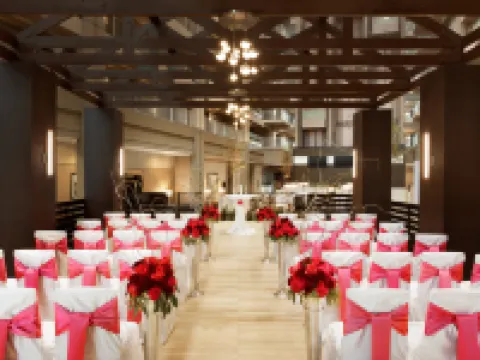 Embassy Suites by Hilton Chicago Lombard Oak Brook Hotels in Lombard