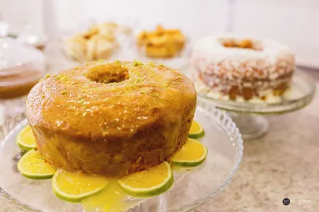 Tonello Business Hotel