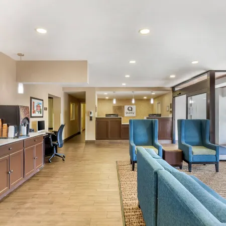 Quality Inn & Suites Spring Lake - Fayetteville Near Fort Liberty