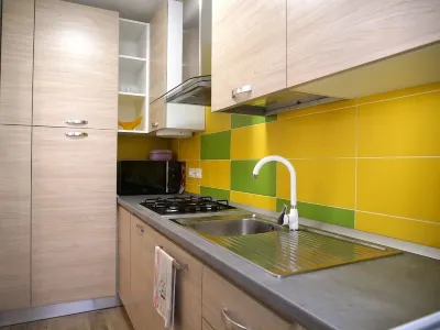 LondonSuite Hotels near Tourist Village Europe