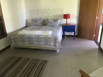 Casa 5 Suítes, Piscina, Wifi, em Cond Fechado, Arborizado, 700m Perto da Praia Itacimirim 주변 호텔