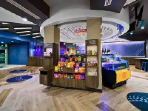 ทรู บาย ฮิลตัน โกดียร์ ฟีนิกซ์เวสต์, อาริโซน่า โรงแรมในกู้ดเยียร์