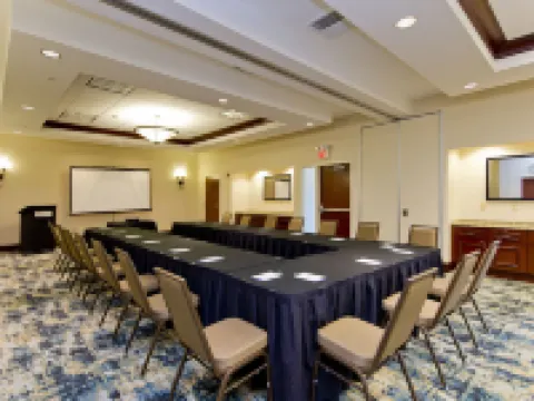 Hilton Garden Inn Winchester Hotels in Winchester