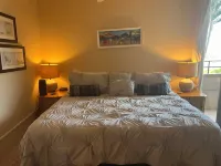 Charming 2-Bedroom 2 Bath Condo. 10% Off Last Min Booking for May