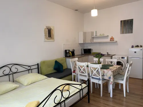Bright Apartment im Stadtzentrum am Park Hotels in Teplice