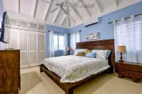 3-bedroom house with Wi-Fi, AC, 24 Hr Sec Hotels in Priory