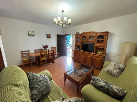 Faro de Mar, with large terrace and 5 minutes from the beach. 聖何塞酒店