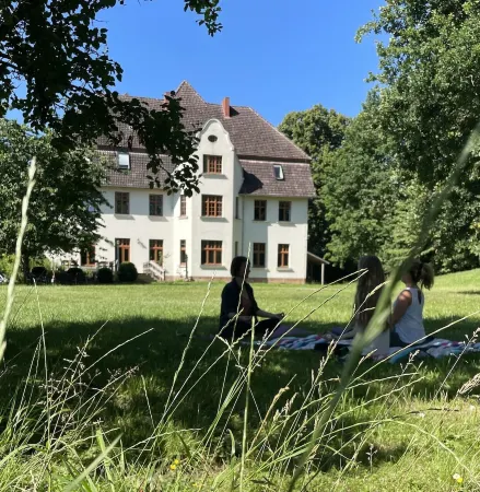 Stylish apartment with 208 sqm in country house villa for up to 10 people