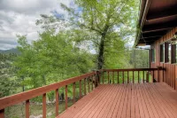 Cliffside Cabin Amongst Trees, Serene w/ Views.