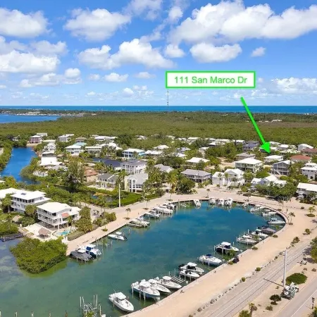 House in Islamorada, in exclusive Venetian Shores.