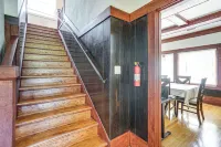 Stroll to SF Bay Beaches! Cozy Home in Alameda
