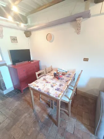 Furnished and renovated apartment for short term rental Отели рядом с достопримечательностью «Соракта»