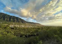 Spacious 4-bedroom house 5 minutes from beach