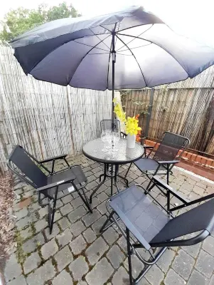 NEC | HS2 | BHX | Solihull | 3 Bedroom House | 2.5 Baths | Free Parking Hotels in Shirley