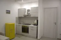 REALECASINABORBONICA-INTEGRAL APARTMENT WITH TERRACE IN THE HEART OF PORTICI Hotels in Portici