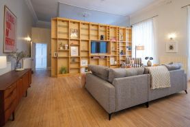 The Ballroom. Recently renovated huge 2 Bed, city centre.