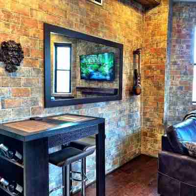 Chicago’s BEST location… Lincoln Park, Lake Michigan, Wrigley Field, and more! Others