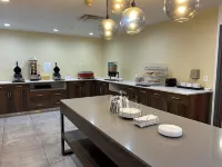 Comfort Inn & Suites Toledo North - Frühstück