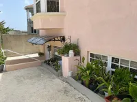 Abbe Garden Hideaway Hotels in Mangrove