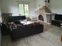 3 bedroom private vacation home in cavaillon Hotels in Cavaillon