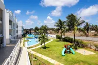 Duplex penthouse by the sea with jacuzzi and waterfall
