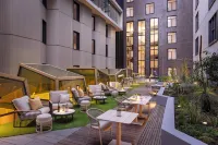 Hotel Indigo Melbourne Little Collins by IHG