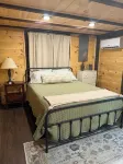 Perfect Spring Getaway: Natural Bridge Cabin Stay