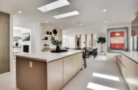 Breathtaking Views and Luxurious Pool - Stunning California Villa