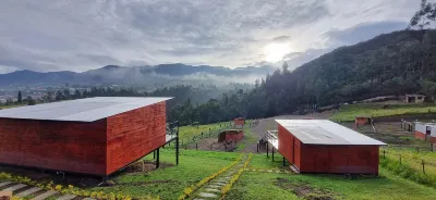 NaturaLove Glamping Mongui Hôtels à : 