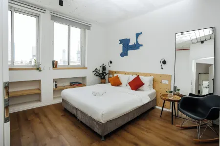 Domus Metro Hotel Отели рядом с достопримечательностью «Дом Бен-Гуриона»