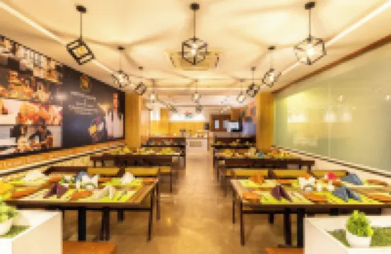 Hotel Elite by Signature Group