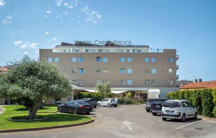 Hotel Carlo Felice