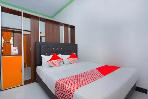 Hotel O Griya Annisa Các khách sạn ở West Tegal