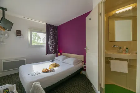 Hôtel Cerise Auxerre Отели в г. Шамле