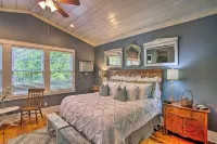 *NEW* King Bed/Fireplace/Jetted Tub/Free Bikes