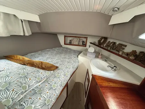 x1f33f; Unusual overnight stay aboard Le Viking - Disconnecting on the Marne River