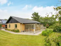 8 person holiday home in Struer-By Traum - Homestays